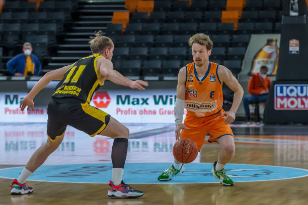 还是盛极一 还是盛极一