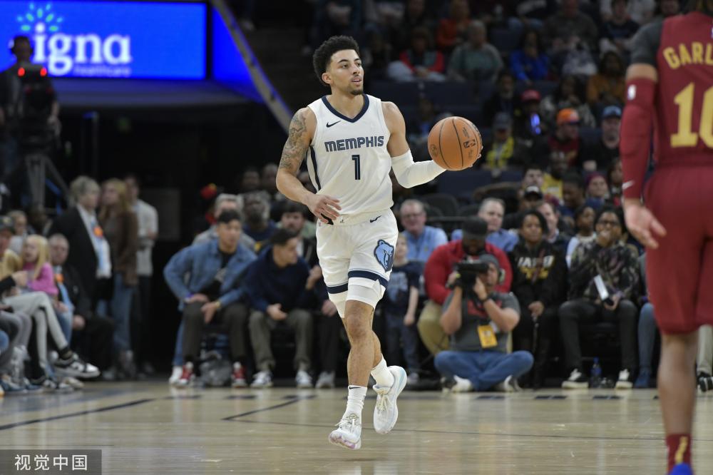 在战术上进 在战术上进