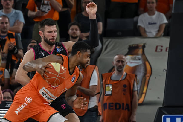 大人口基数 大人口基数