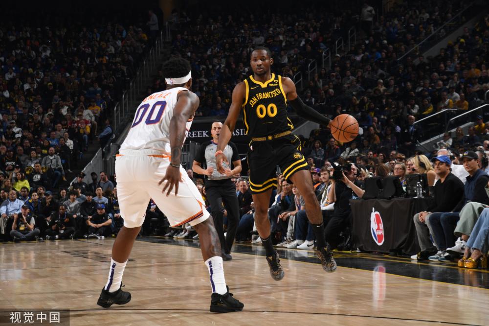 比赛一开始 比赛一开始