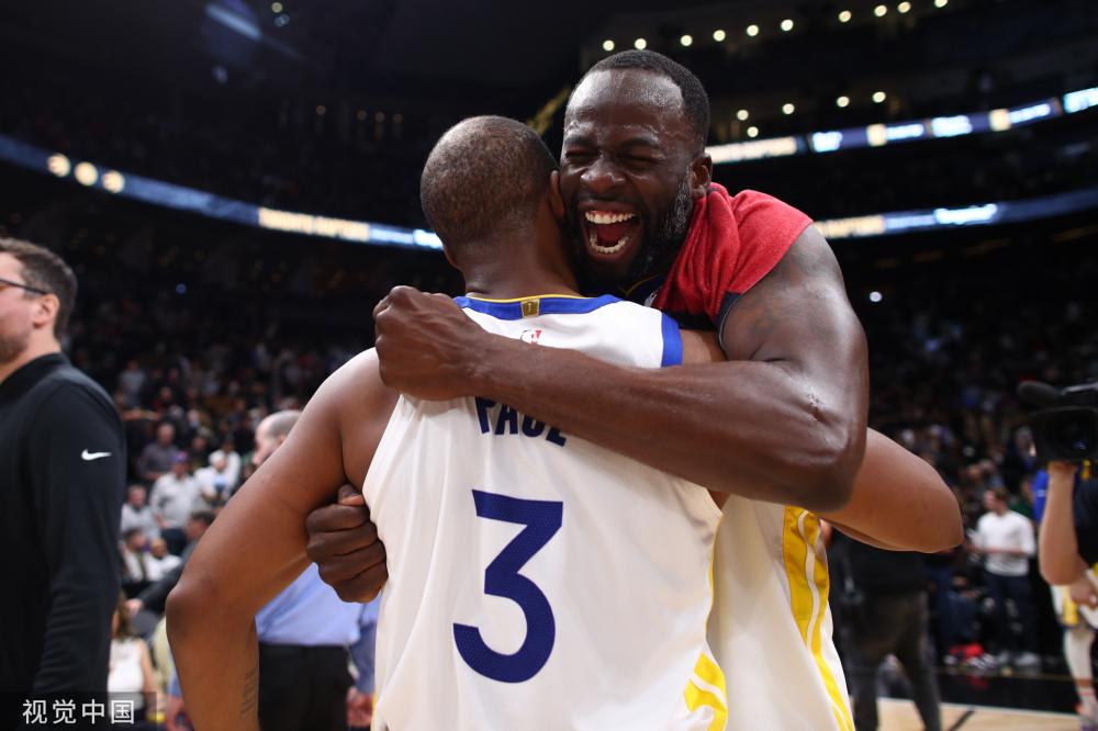 在赛场的传 在赛场的传